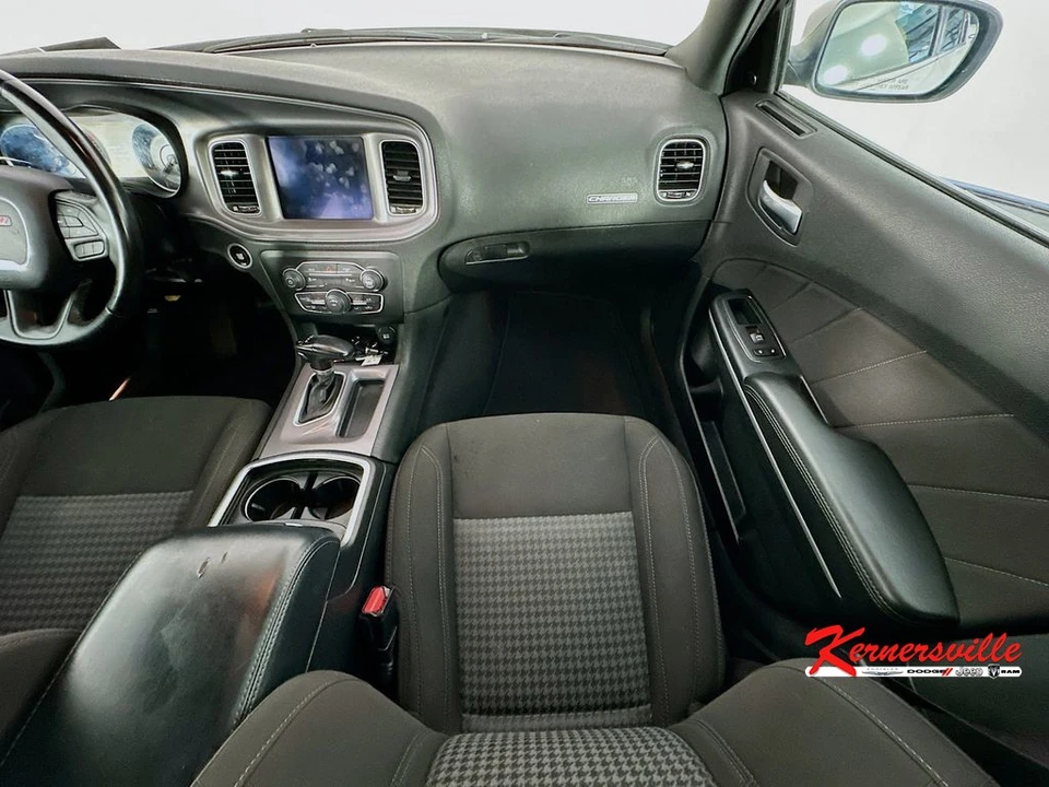 2023 Dodge Charger 7th Gen - Image 11 of 24
