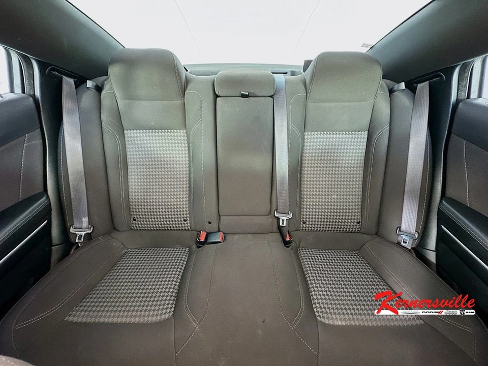 2023 Dodge Charger 7th Gen - Image 13 of 24