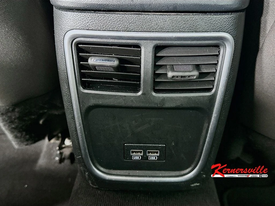 2023 Dodge Charger 7th Gen - Image 21 of 24