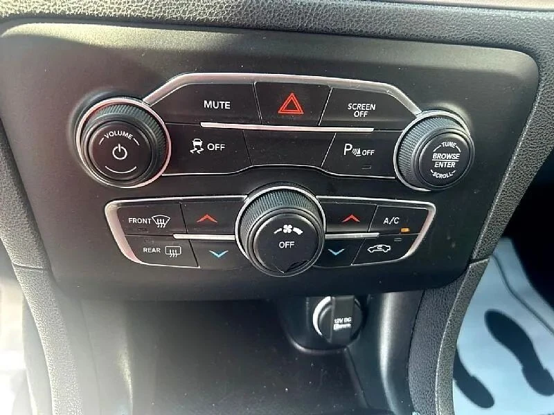 2023 Dodge Charger 7th Gen - Image 10 of 12
