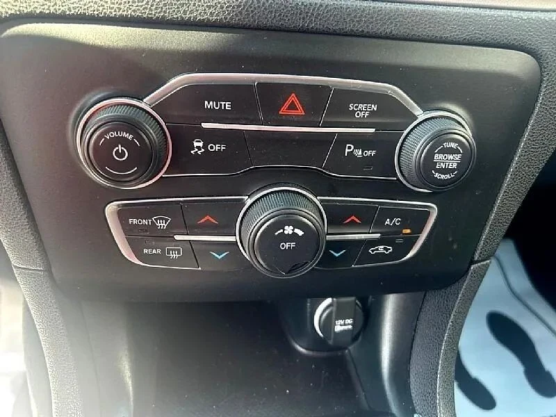 2023 Dodge Charger 7th Gen - Image 10 of 12