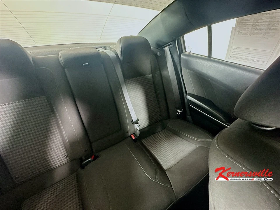 2023 Dodge Charger 7th Gen - Image 14 of 21