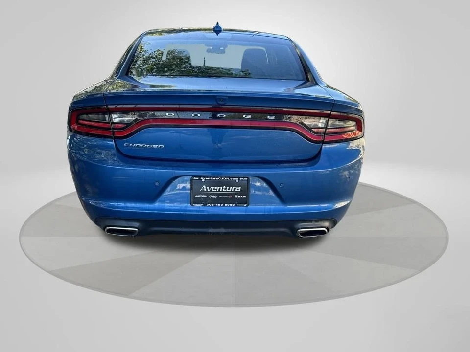 2023 Dodge Charger 8th Gen - Image 6 of 12