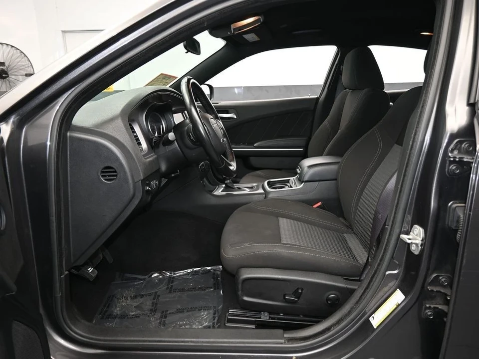 2023 Dodge Charger 7th Gen - Image 11 of 12