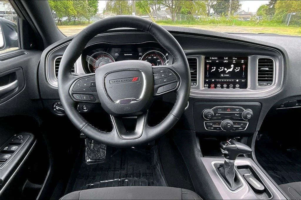 2023 Dodge Charger 7th Gen - Image 7 of 31