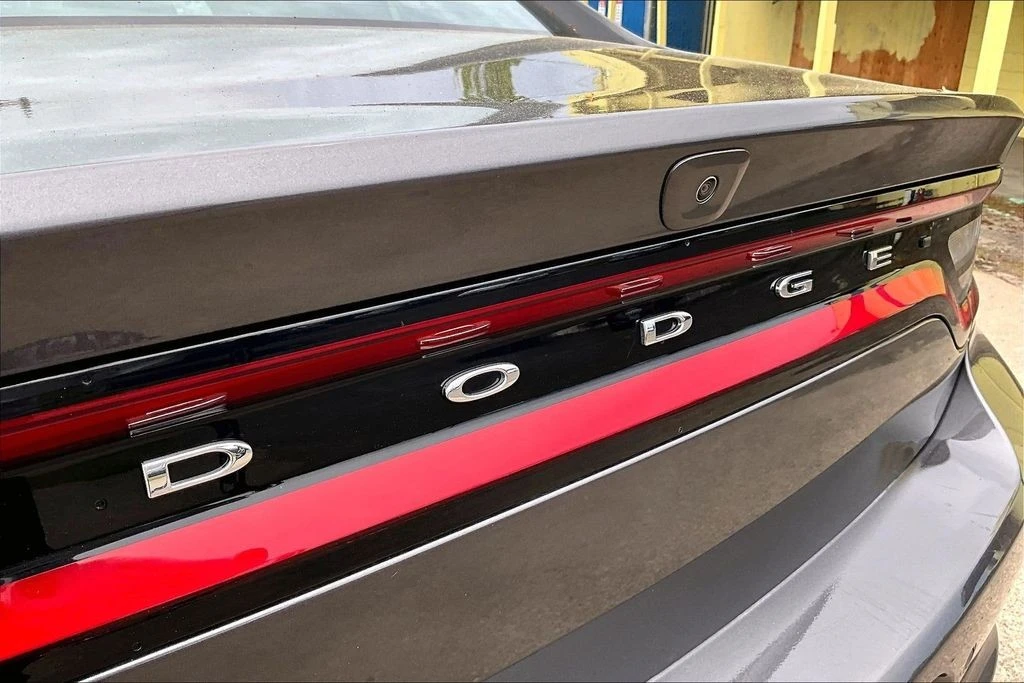 2023 Dodge Charger 7th Gen - Image 11 of 31