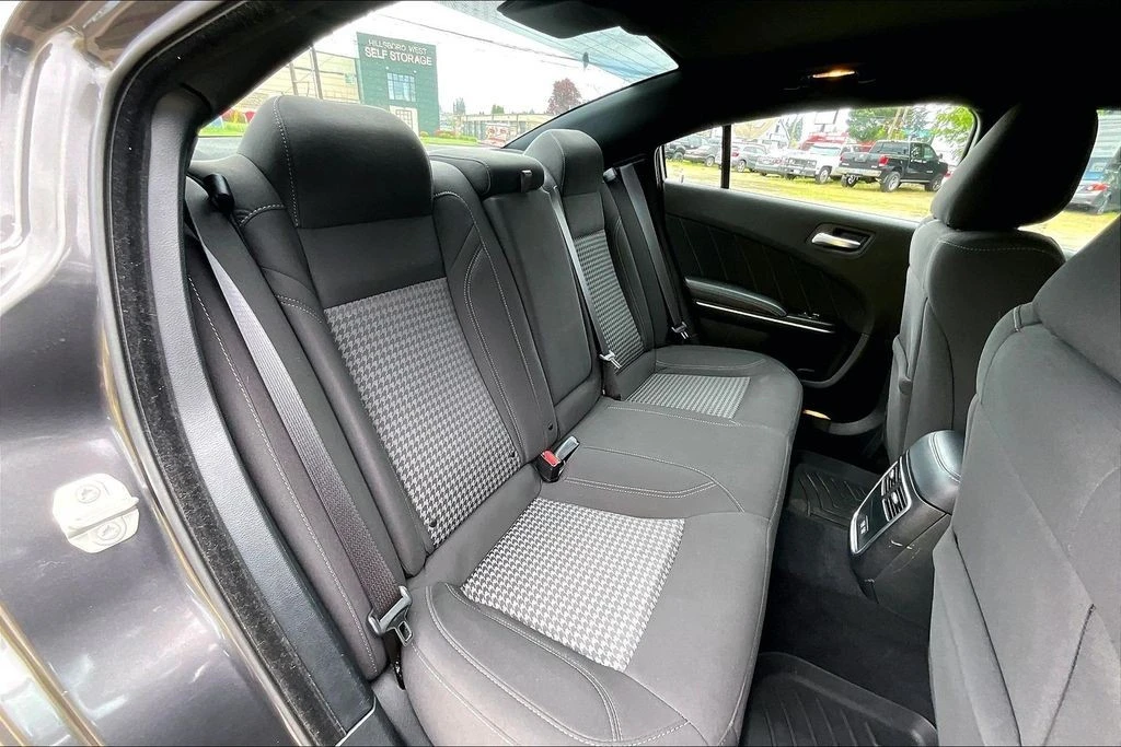 2023 Dodge Charger 7th Gen - Image 20 of 31