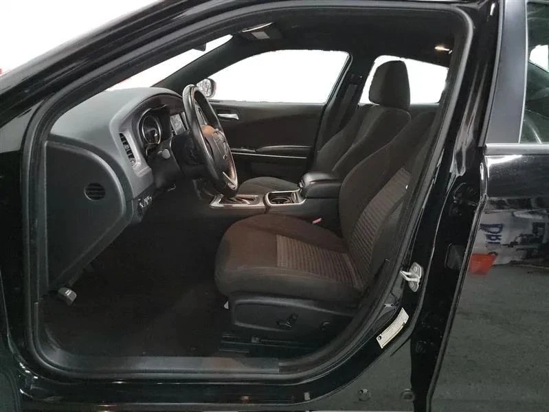 2023 Dodge Charger 7th Gen - Image 9 of 12