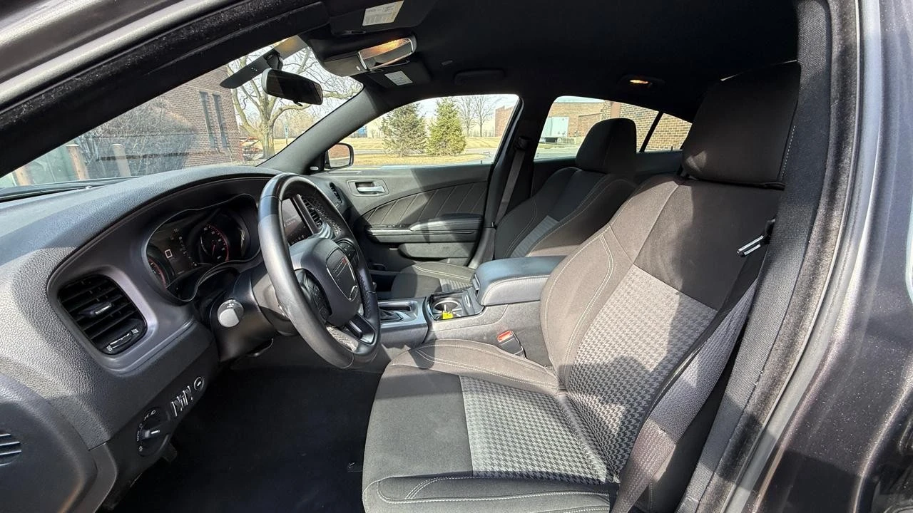 2023 Dodge Charger 7th Gen - Image 10 of 21