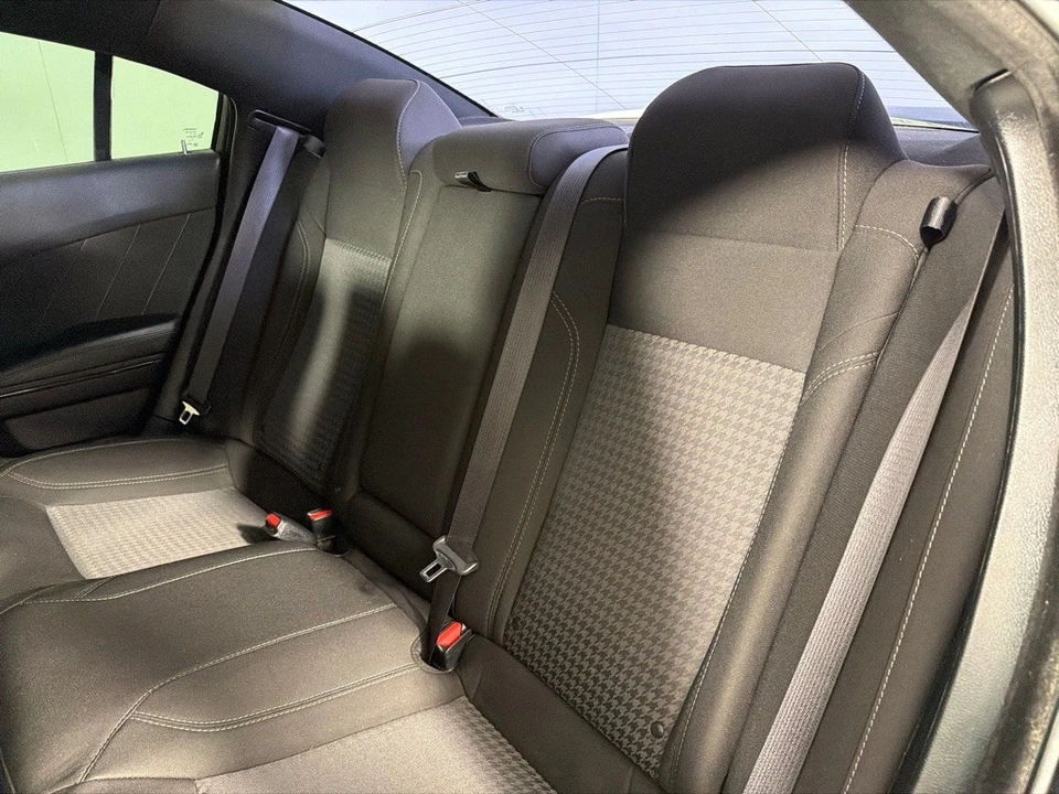 2023 Dodge Charger 7th Gen - Image 16 of 20