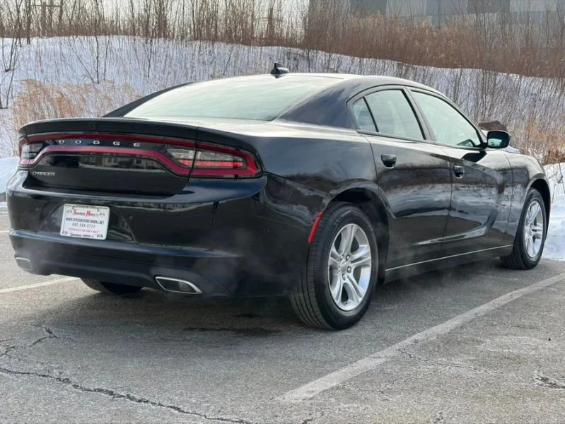 2023 Dodge Charger 8th Gen - Image 8 of 12