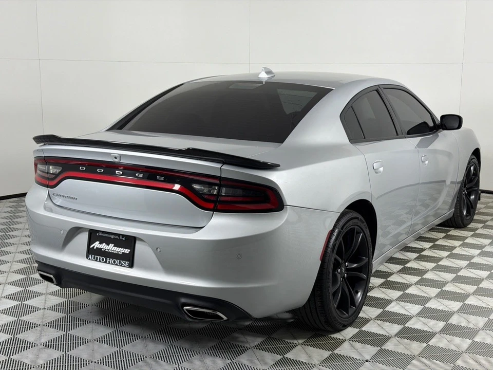 2023 Dodge Charger 8th Gen - Image 5 of 12