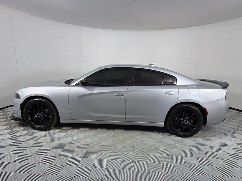 2023 Dodge Charger 8th Gen - Image 8 of 12
