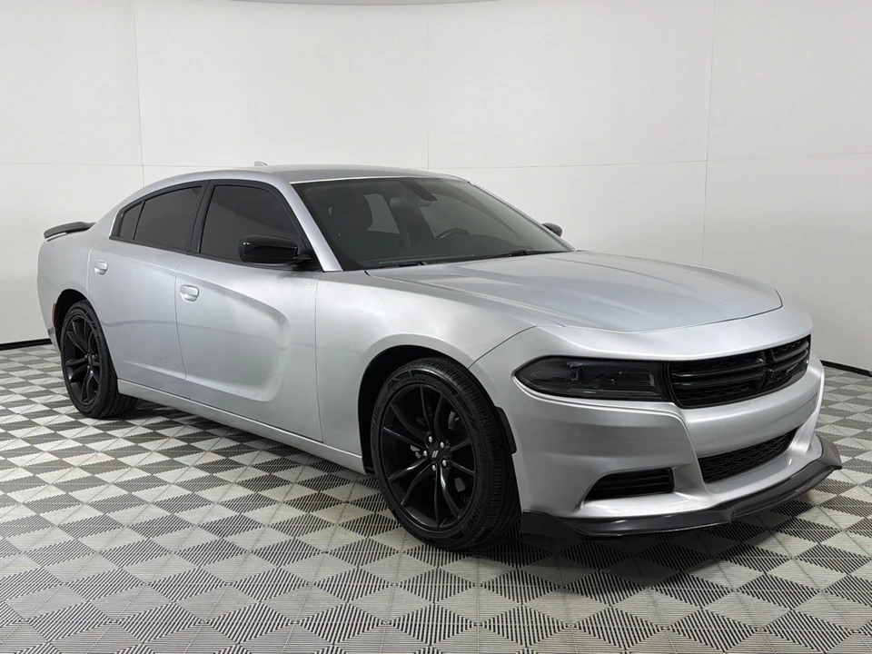 2023 Dodge Charger 8th Gen - Image 3 of 12