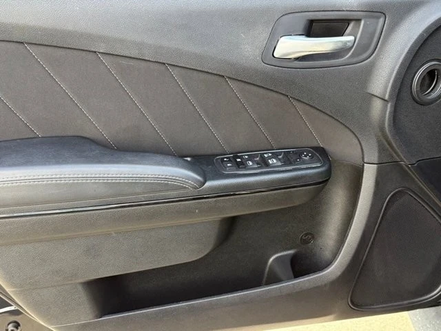 2023 Dodge Charger 8th Gen - Image 11 of 12