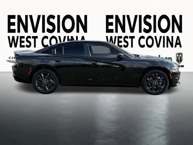 2023 Dodge Charger 8th Gen - Image 9 of 12