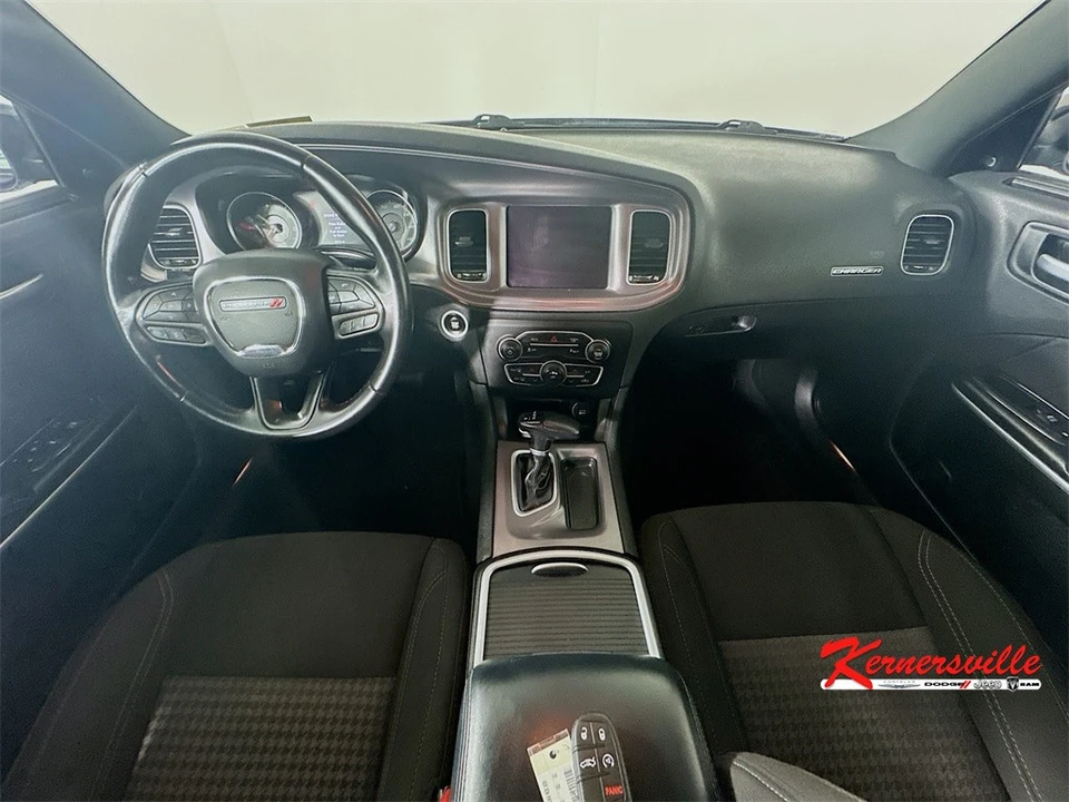 2023 Dodge Charger 7th Gen - Image 10 of 21