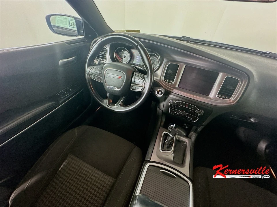 2023 Dodge Charger 7th Gen - Image 9 of 21