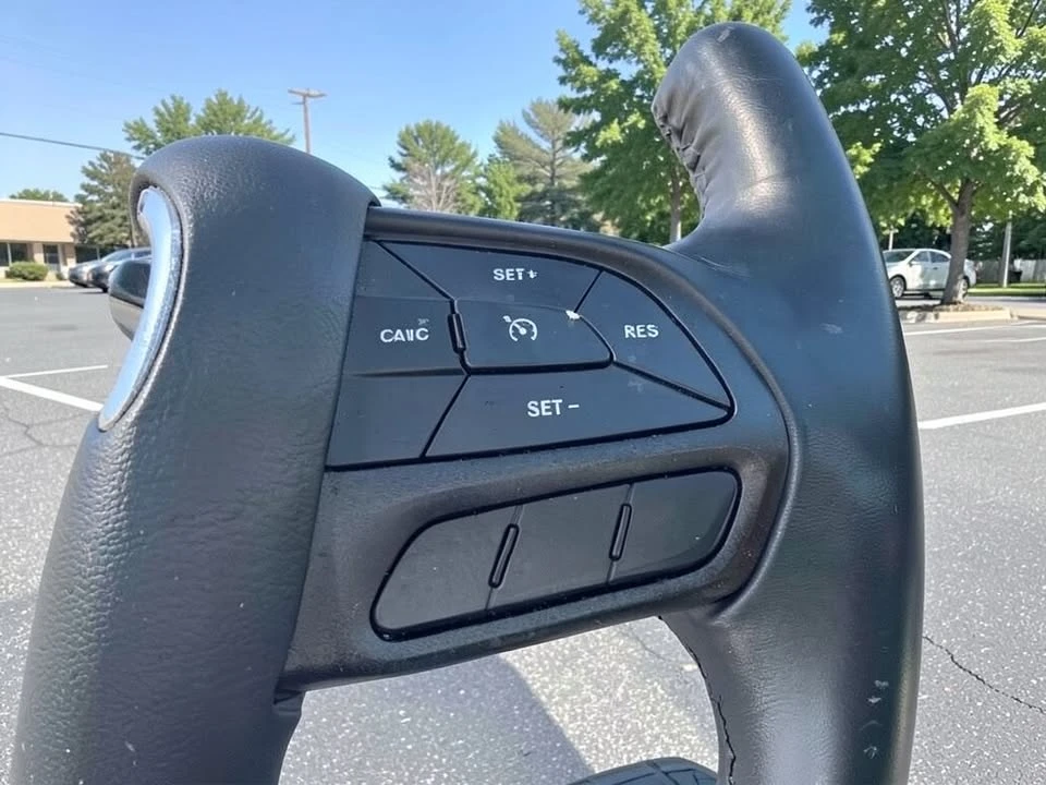 2023 Dodge Charger 7th Gen - Image 16 of 18