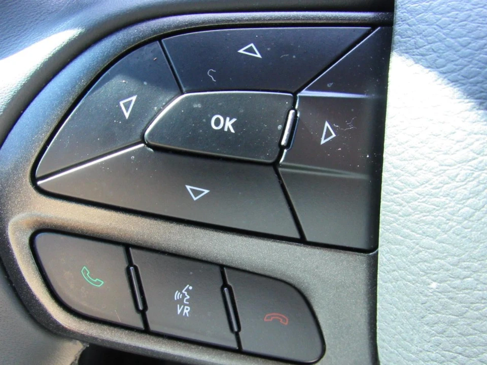 2023 Dodge Charger 7th Gen - Image 21 of 31