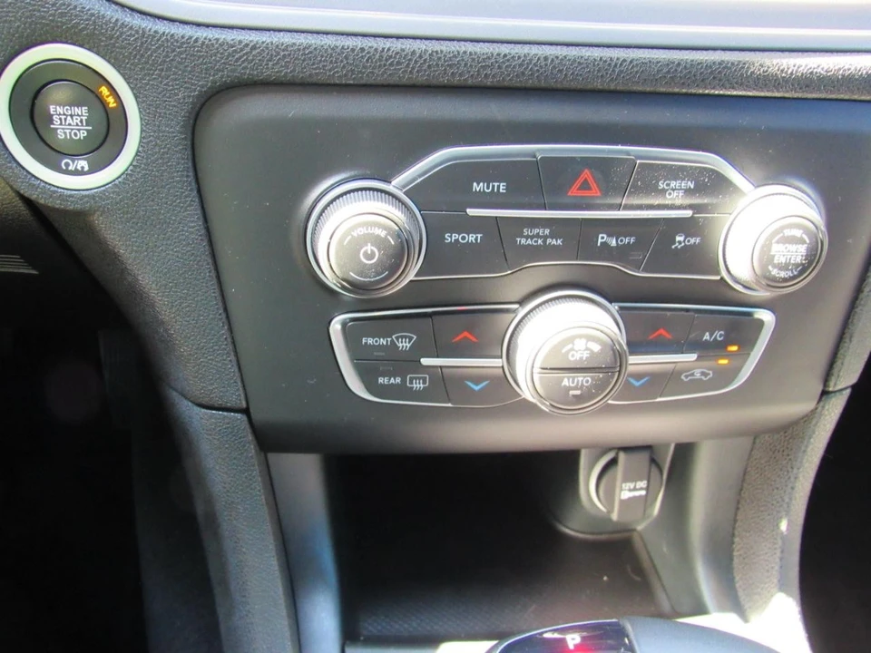 2023 Dodge Charger 7th Gen - Image 27 of 31