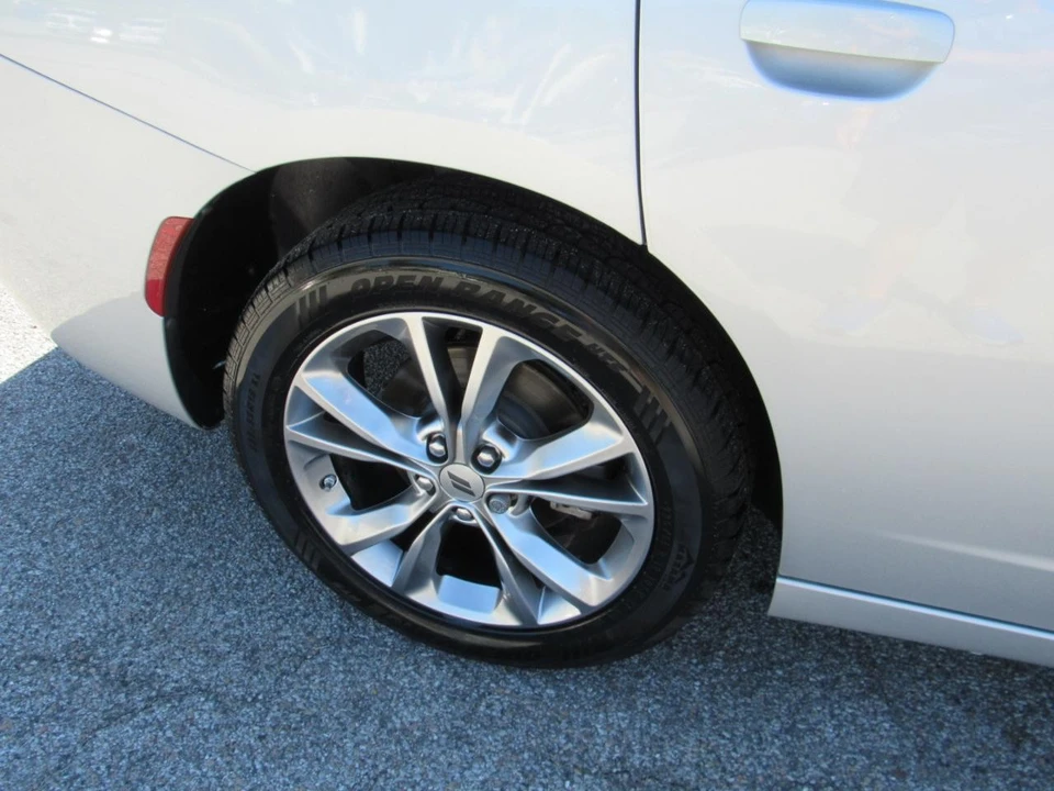 2023 Dodge Charger 7th Gen - Image 4 of 31