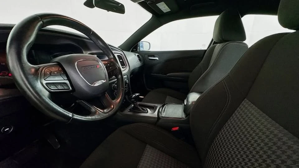 2023 Dodge Charger 7th Gen - Image 16 of 20