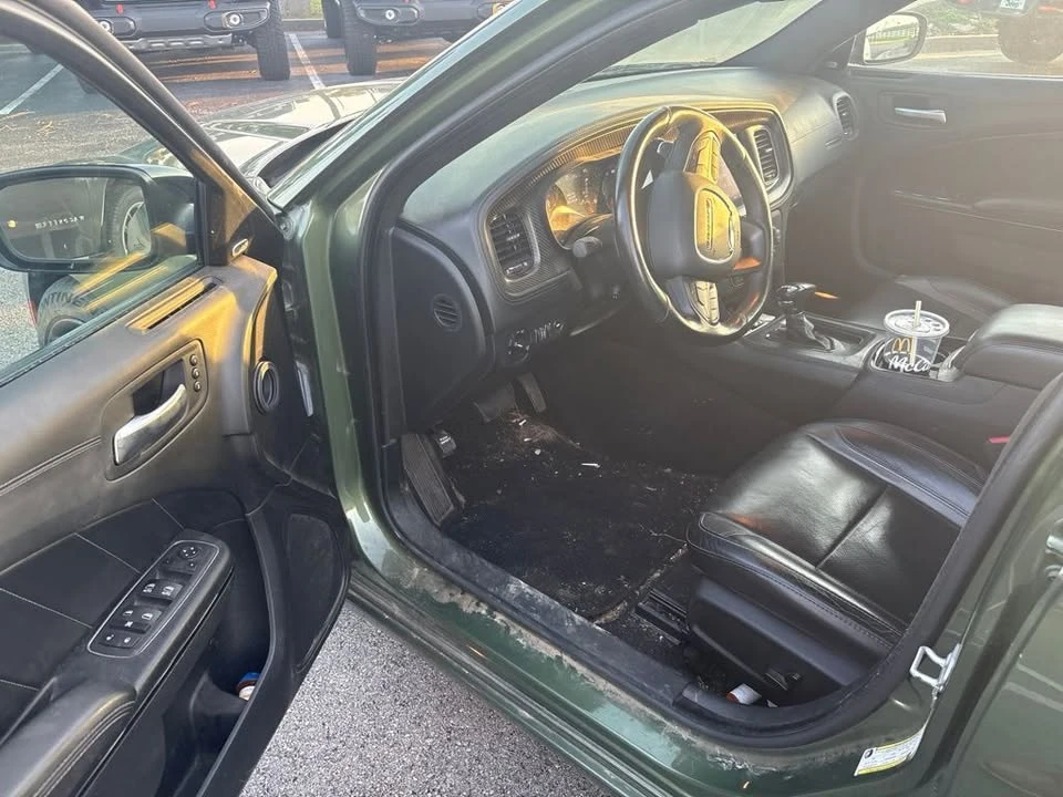 2023 Dodge Charger 7th Gen - Image 12 of 15