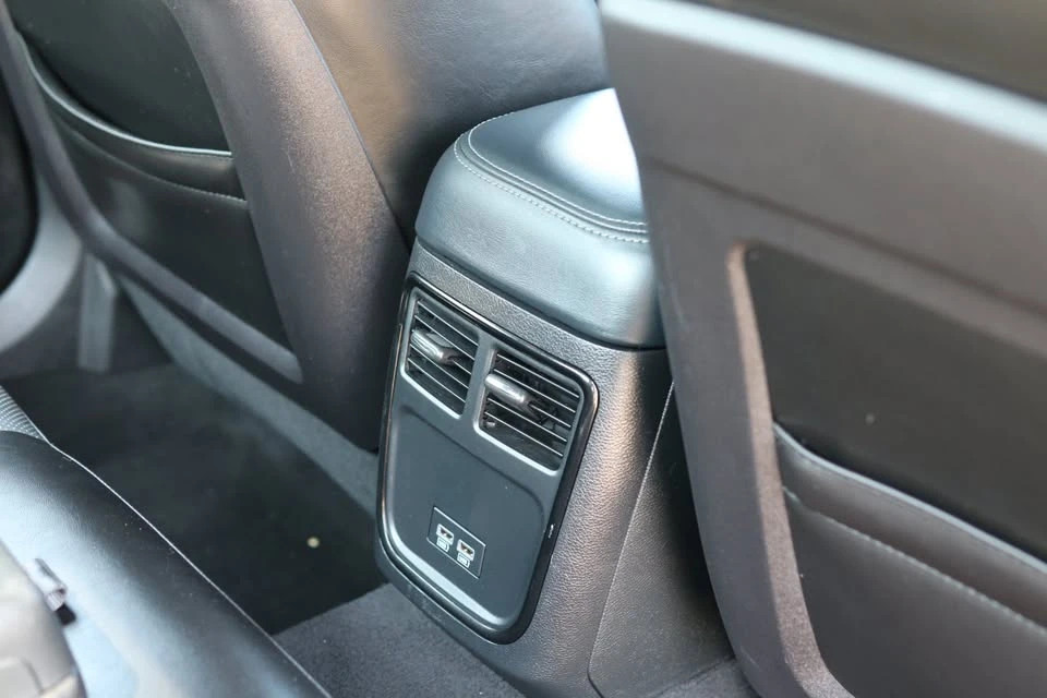 2023 Dodge Charger 7th Gen - Image 9 of 14