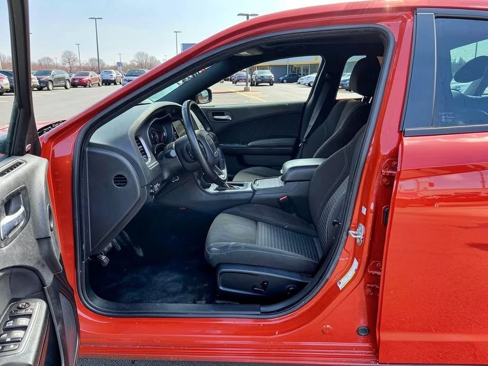 2023 Dodge Charger 7th Gen - Image 12 of 15