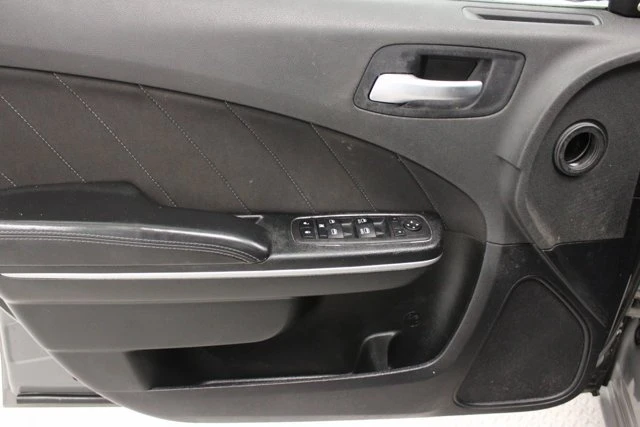 2023 Dodge Charger 7th Gen - Image 13 of 20