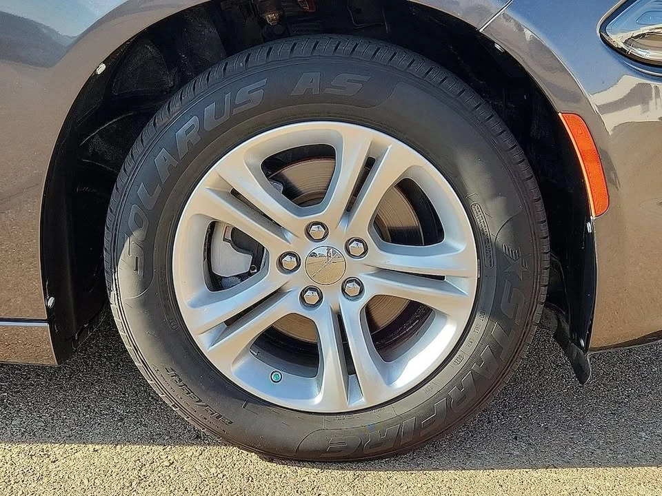 2023 Dodge Charger 7th Gen - Image 5 of 19