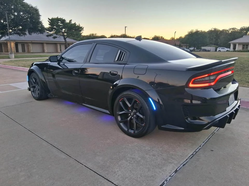 2023 Dodge Charger 7th Gen - Image 4 of 19