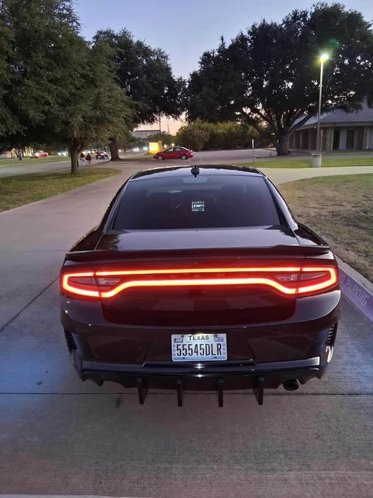2023 Dodge Charger 7th Gen - Image 14 of 19