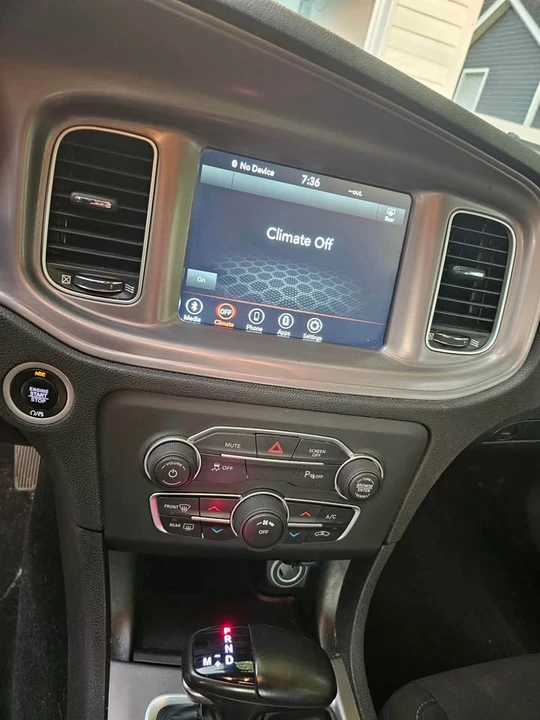 2023 Dodge Charger 7th Gen - Image 9 of 11