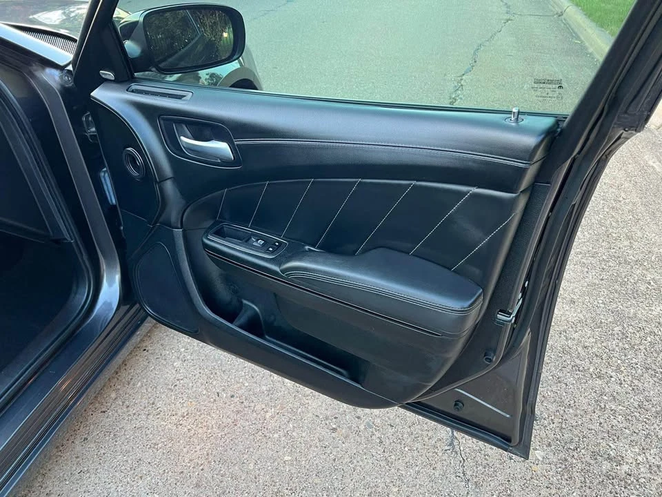 2023 Dodge Charger 7th Gen - Image 14 of 19