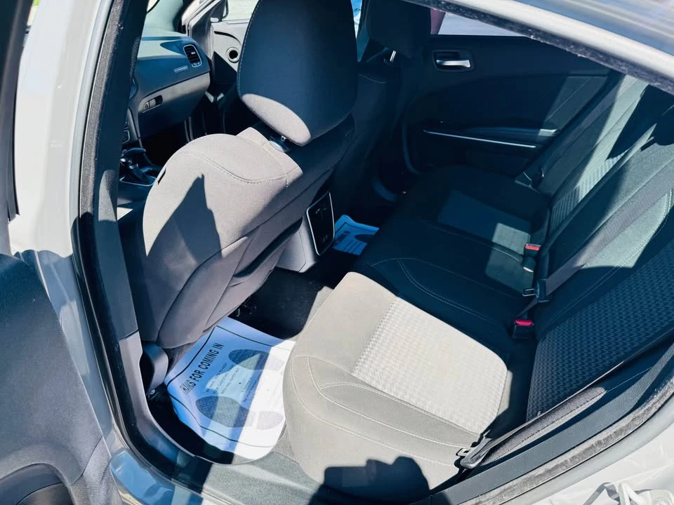 2023 Dodge Charger 7th Gen - Image 9 of 16