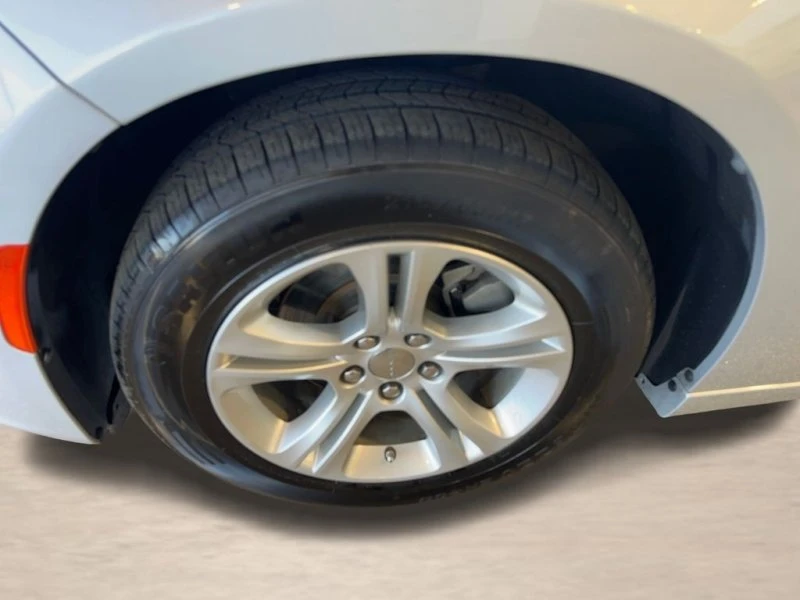 2023 Dodge Charger 7th Gen - Image 9 of 19