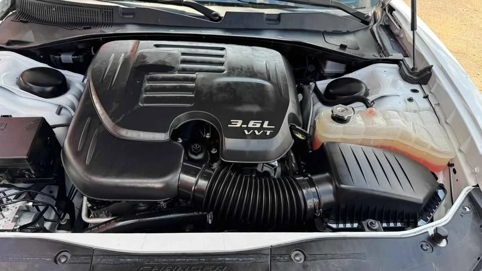 2023 Dodge Charger 7th Gen - Image 6 of 7