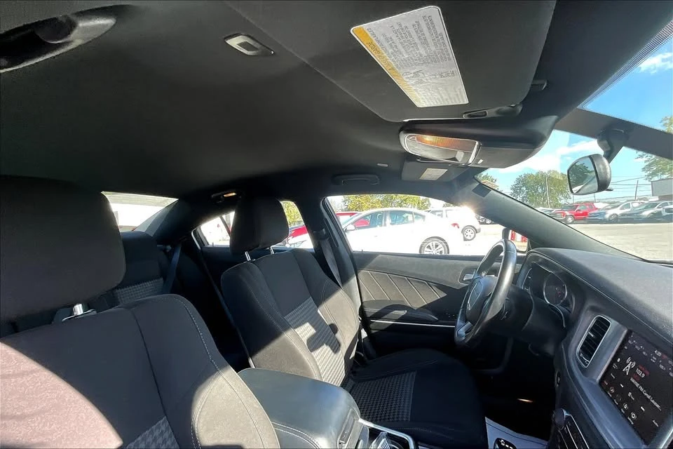 2023 Dodge Charger 7th Gen - Image 14 of 16
