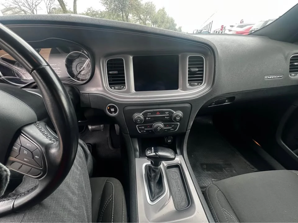 2023 Dodge Charger 7th Gen - Image 10 of 16