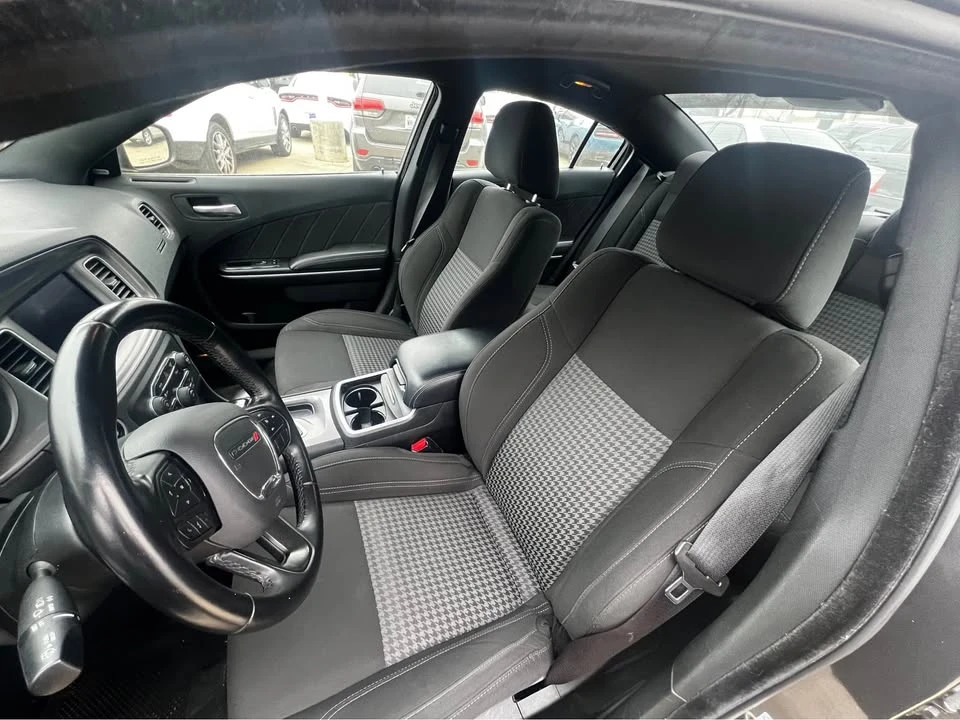 2023 Dodge Charger 7th Gen - Image 13 of 16