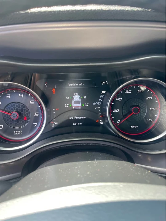 2023 Dodge Charger 7th Gen - Image 4 of 9