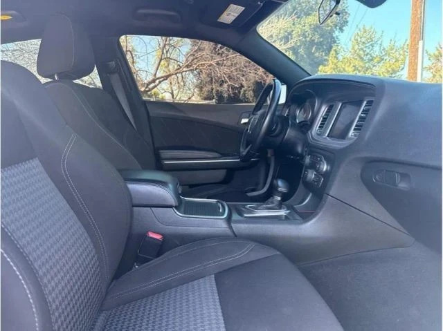 2023 Dodge Charger 7th Gen - Image 8 of 10