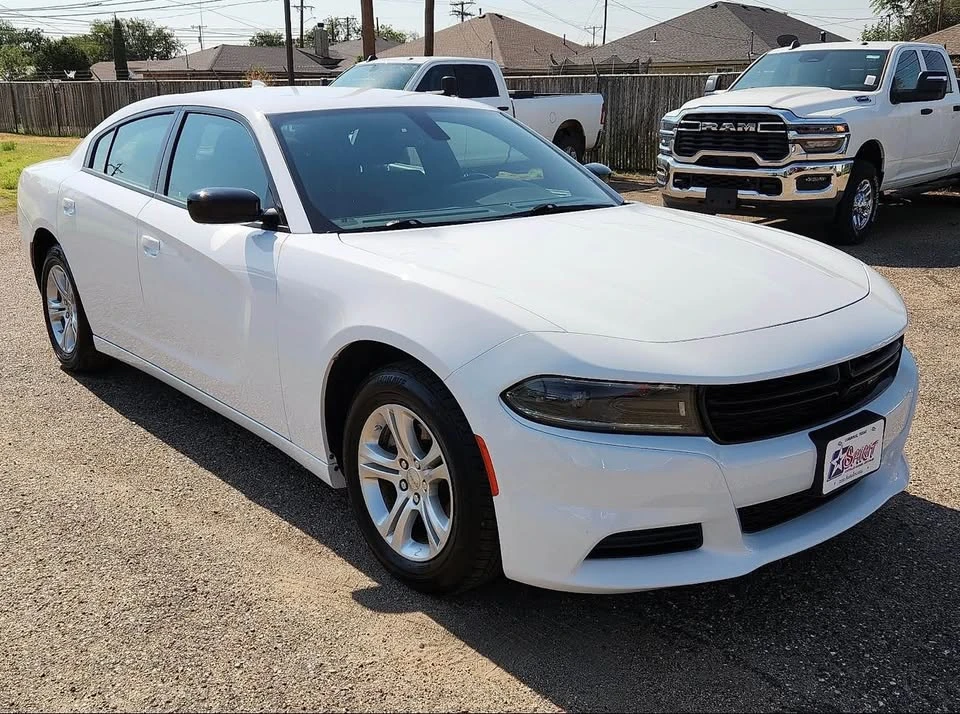 2023 Dodge Charger 7th Gen - Image 6 of 10