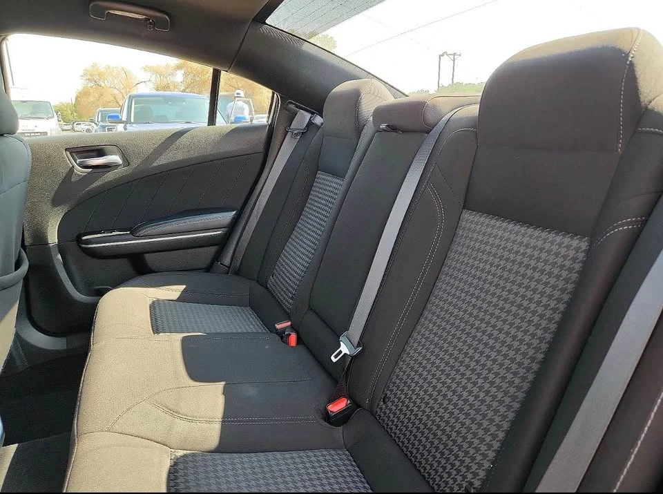 2023 Dodge Charger 7th Gen - Image 8 of 10