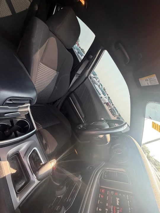 2023 Dodge Charger 7th Gen - Image 6 of 12