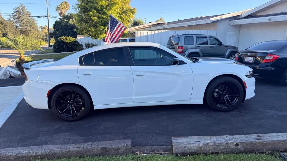 2023 Dodge Charger 7th Gen - Image 8 of 16