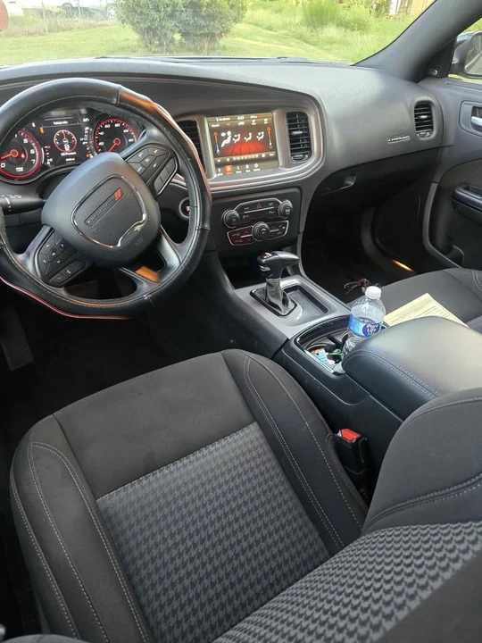 2023 Dodge Charger 7th Gen - Image 9 of 15