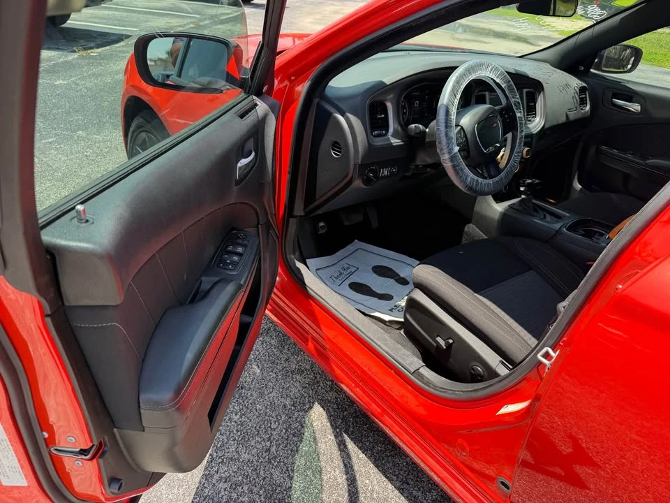 2023 Dodge Charger 7th Gen - Image 6 of 11